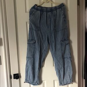 Pull on wide leg jeans with 4 pockets